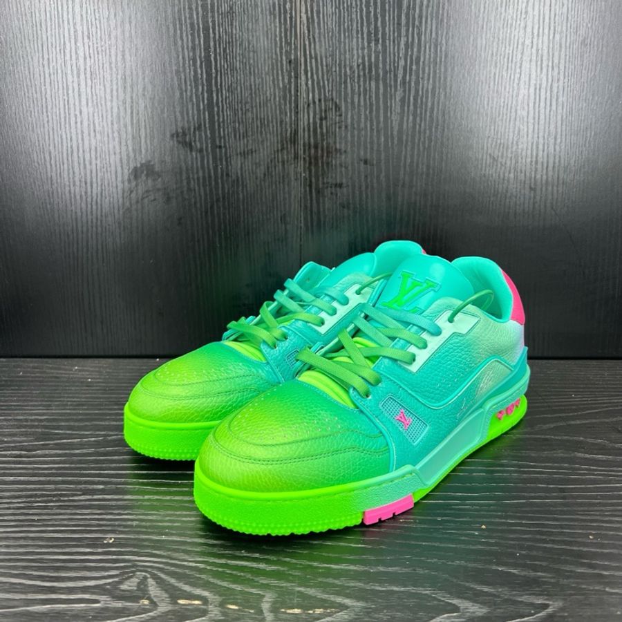 閒置新未使用Louis Vuitton路易威登 trainer 藍綠 40碼-0
