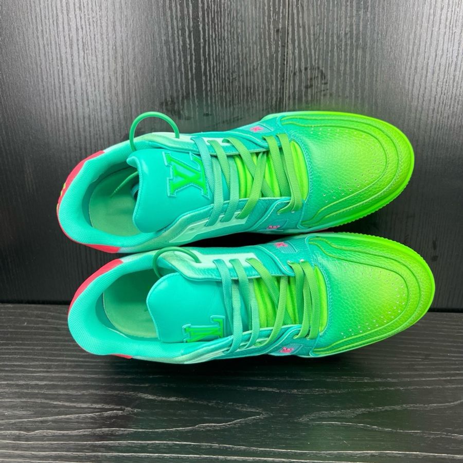 閒置新未使用Louis Vuitton路易威登 trainer 藍綠 40碼-4