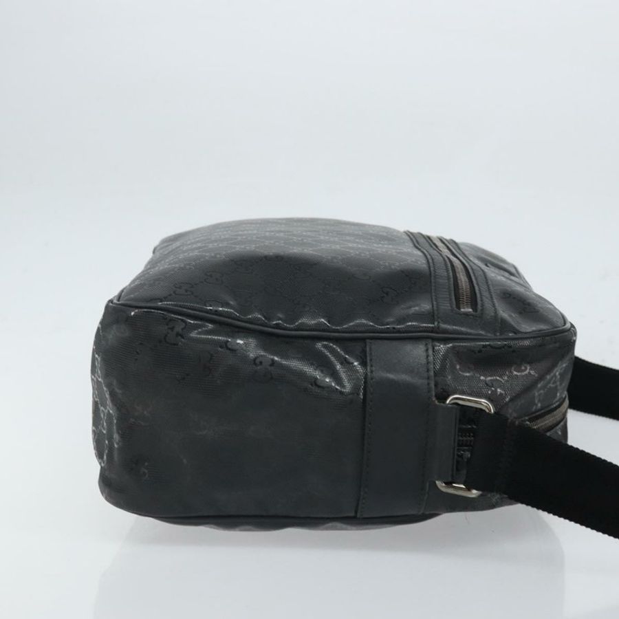 【日本直送】GUCCI GG Implementation 單肩包 PVC 黑色 211107 授權碼 164488-2