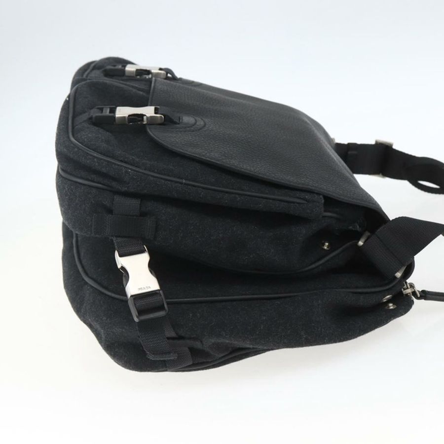 【日本直送】PRADA 羊毛皮革黑色銀色單肩包 Auth 164511-3