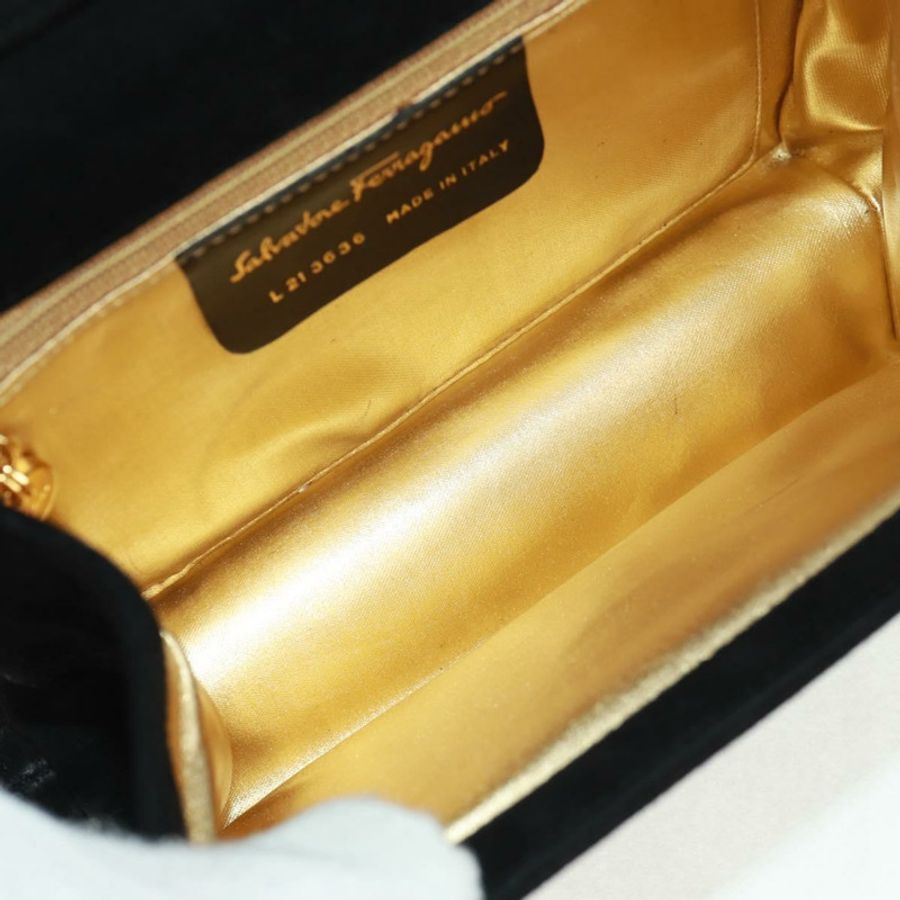 【日本直送】Salvatore Ferragamo 黑色金色麂皮單肩包,正品編號 165613V-9