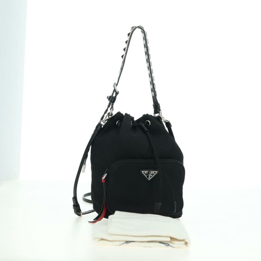 【日本直送】PRADA 尼龍雙肩包 黑色銀色 正品 175065SAM-11