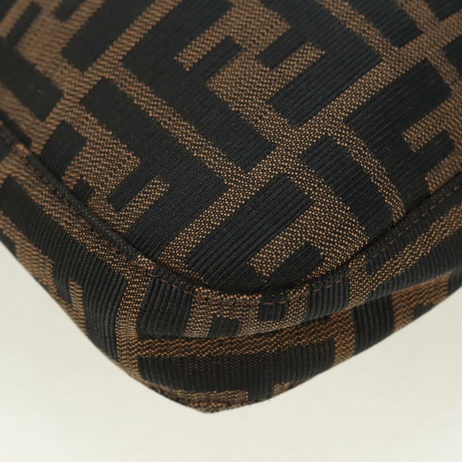 【日本直送】FENDI Zucca帆布Mamma Baguette單肩包 棕色/黑色 正品 177772SAV-14