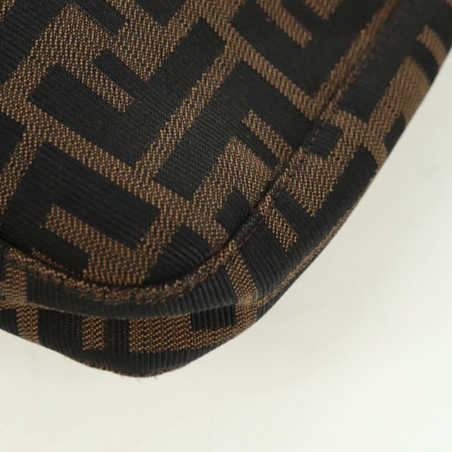 【日本直送】FENDI Zucca帆布Mamma Baguette單肩包 棕色/黑色 正品 177772SAV-15