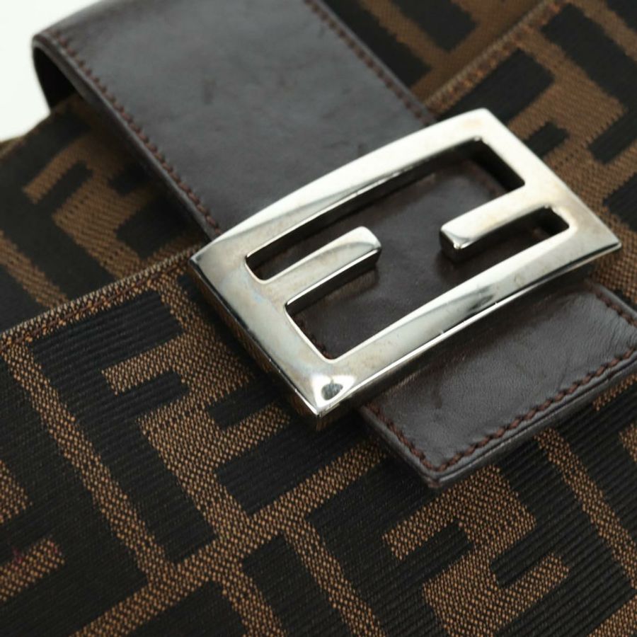 【日本直送】FENDI Zucca帆布Mamma Baguette單肩包 棕色/黑色 正品 177772SAV-18