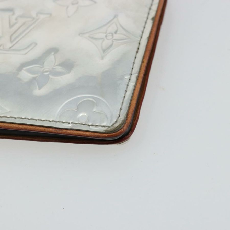 【日本直送】路易威登 (LOUIS VUITTON) Mirror Portefeuille Slender Wallet Silver M80806 LV Auth 170546A-6