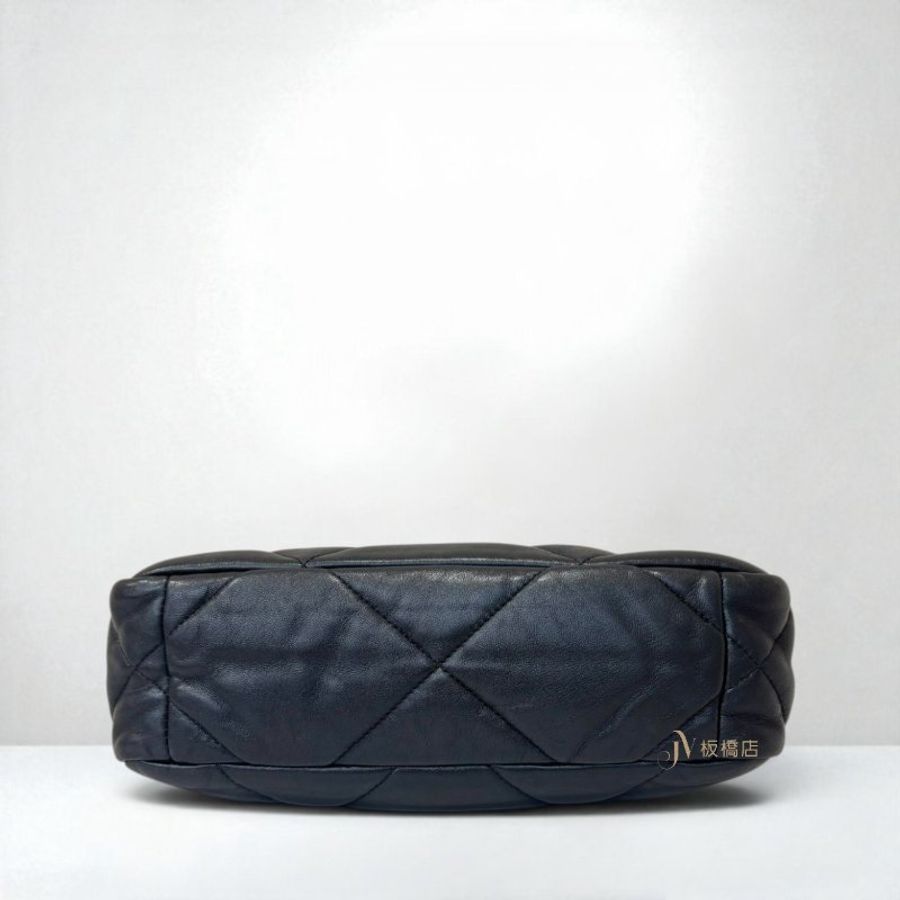 JS1484-CHANEL 19黑羊皮銀扣肩背包AS1160-4