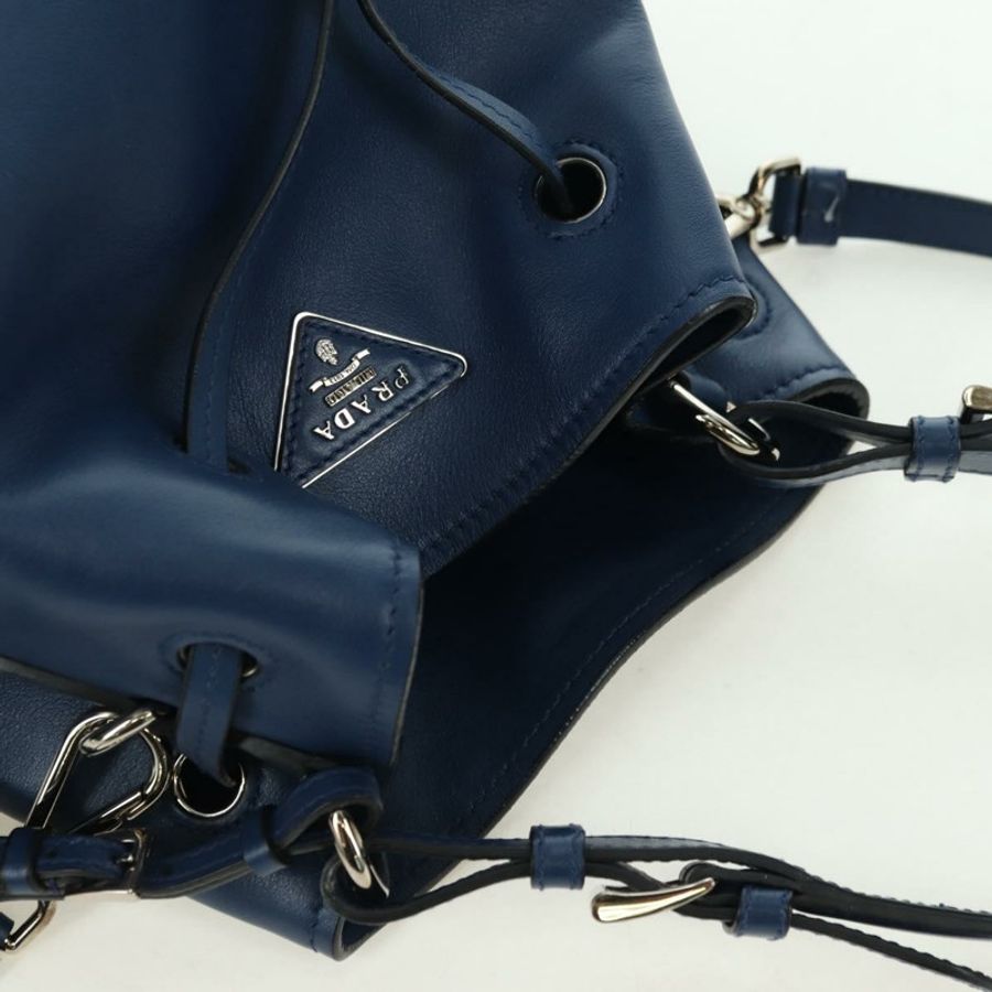 【日本直送】PRADA 皮革雙肩包,海軍藍/銀色,正品,貨號 179301M-5