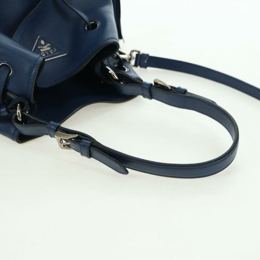 【日本直送】PRADA 皮革雙肩包,海軍藍/銀色,正品,貨號 179301M-6