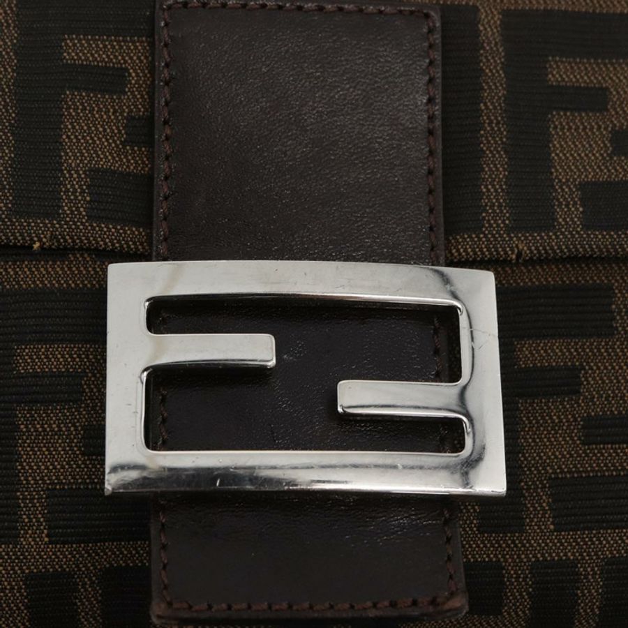 【日本直送】FENDI Zucca帆布Mamma Baguette單肩包 黑色棕色 正品 179387V-18