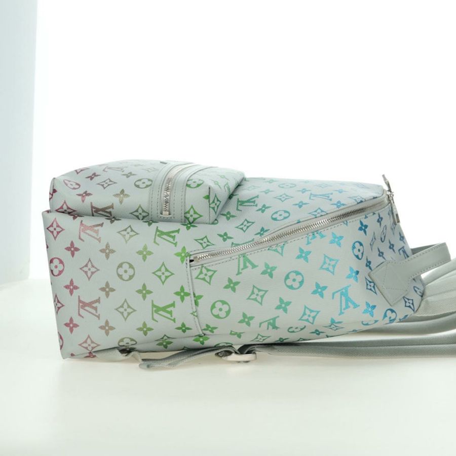 【日本直送】路易威登 Monogram Iridescent Discovery 雙肩包 灰色 M14184 正品 179853SAM-3
