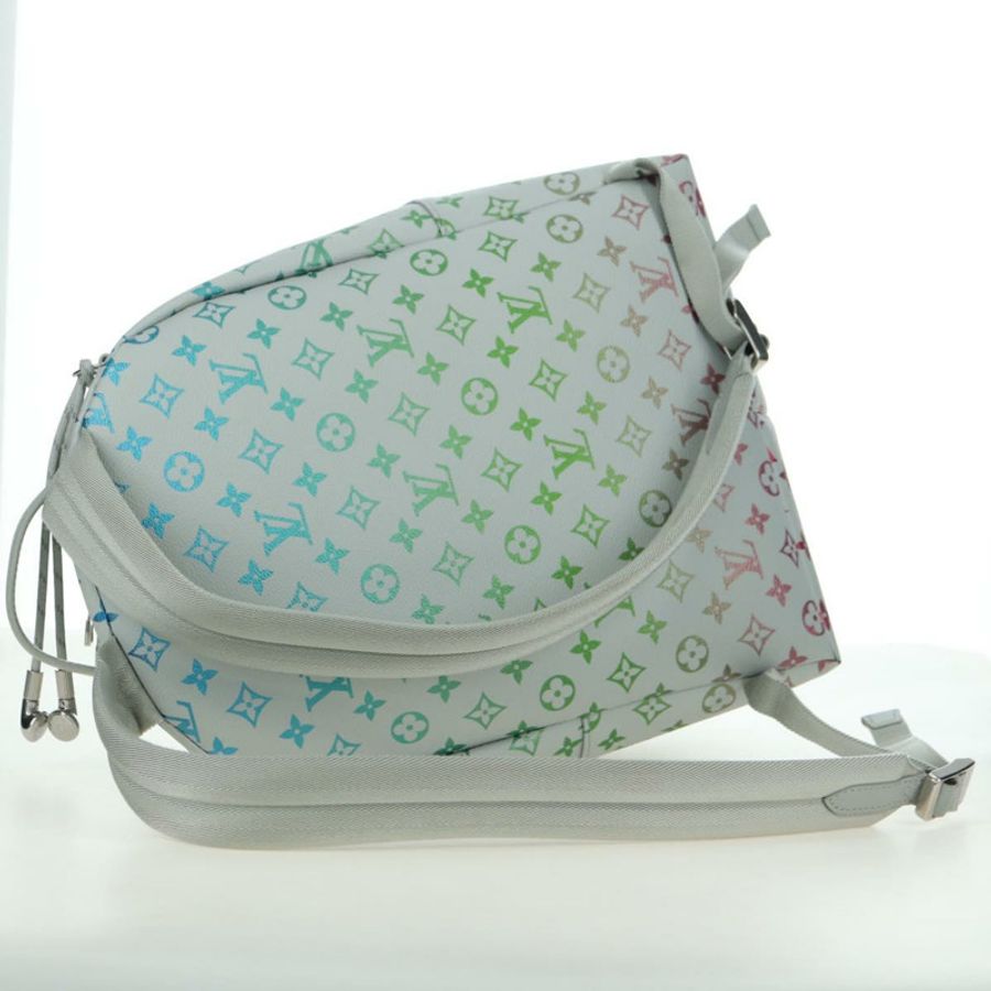 【日本直送】路易威登 Monogram Iridescent Discovery 雙肩包 灰色 M14184 正品 179853SAM-7