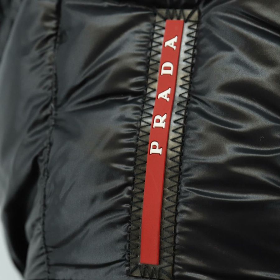 【日本直送】PRADA 運動羽絨外套 尼龍 黑色 正品 181234A-9