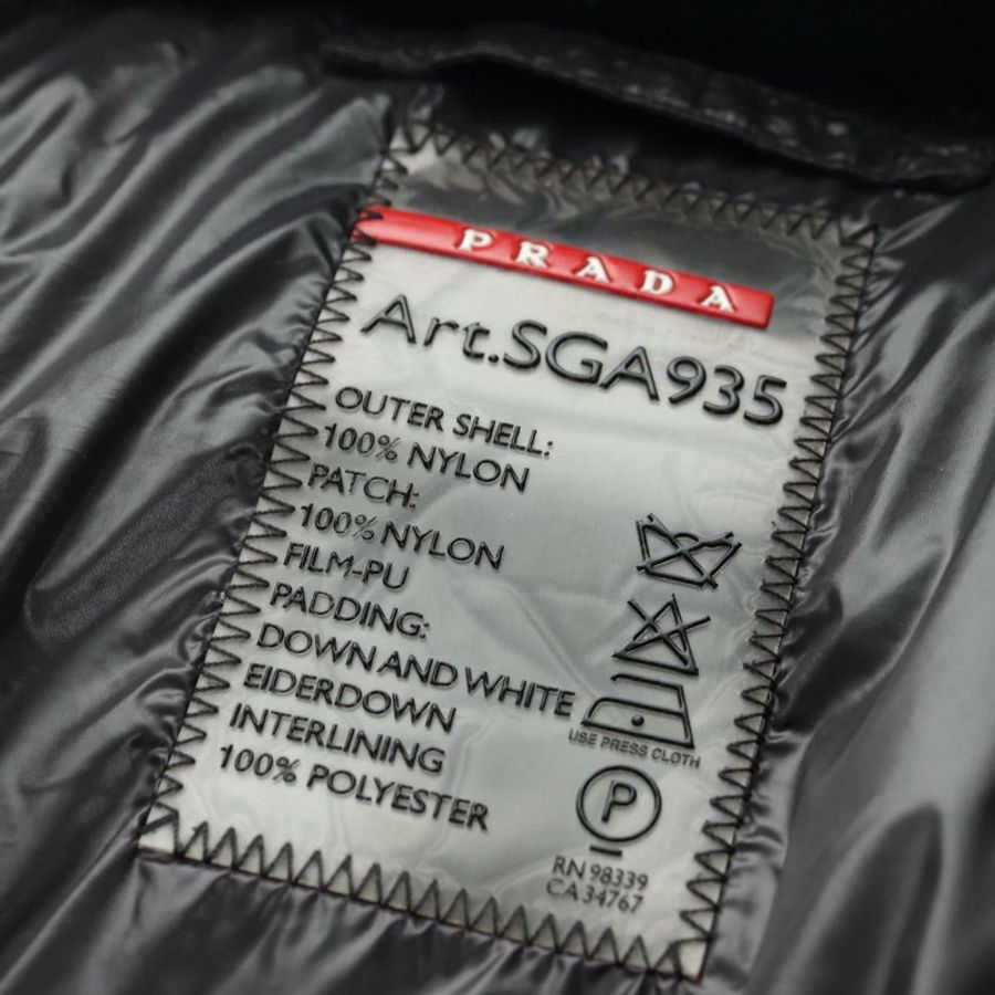 【日本直送】PRADA 運動羽絨外套 尼龍 黑色 正品 181234A-15