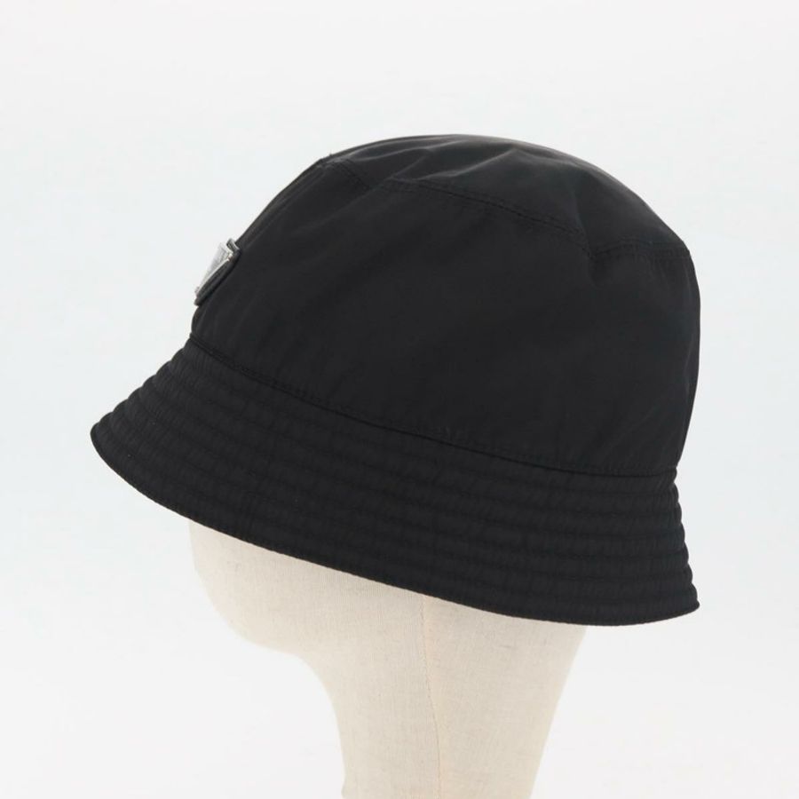 【日本直送】PRADA 黑色尼龍帽子,M碼,正品,貨號181375M-3