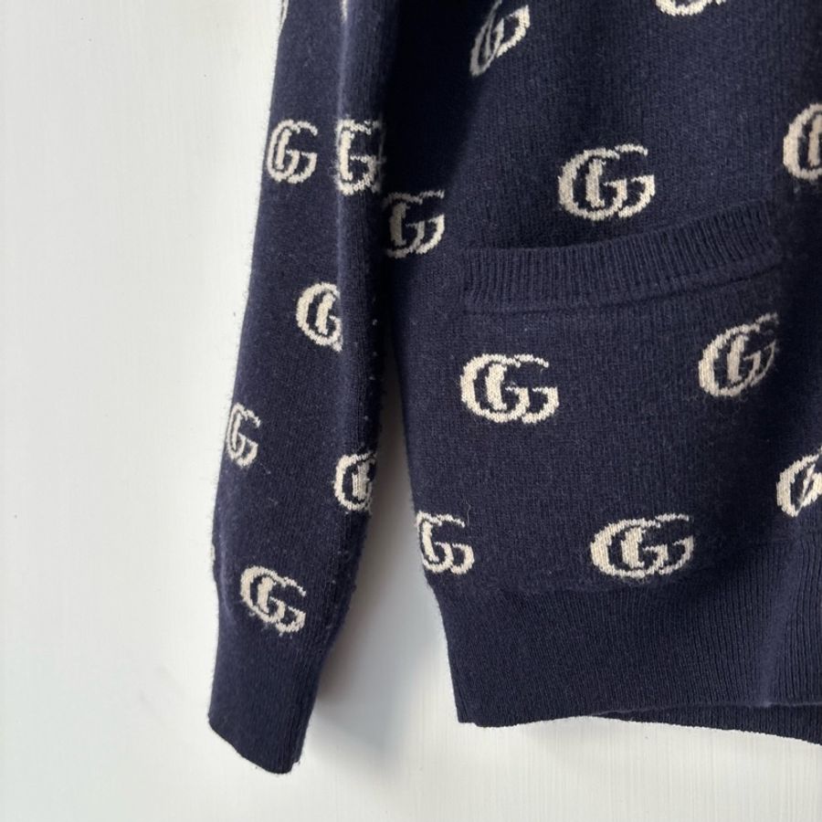 S號 ::GUCCI:: 藍色滿版雙G 學院風開襟上衣 木色鈕扣-4