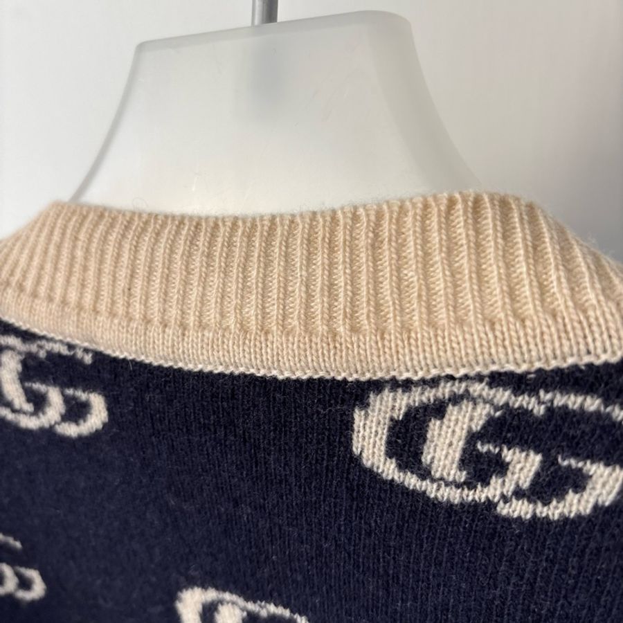S號 ::GUCCI:: 藍色滿版雙G 學院風開襟上衣 木色鈕扣-10