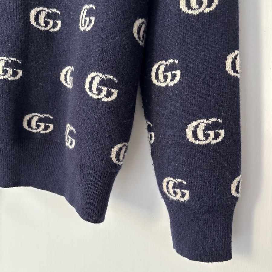 S號 ::GUCCI:: 藍色滿版雙G 學院風開襟上衣 木色鈕扣-16