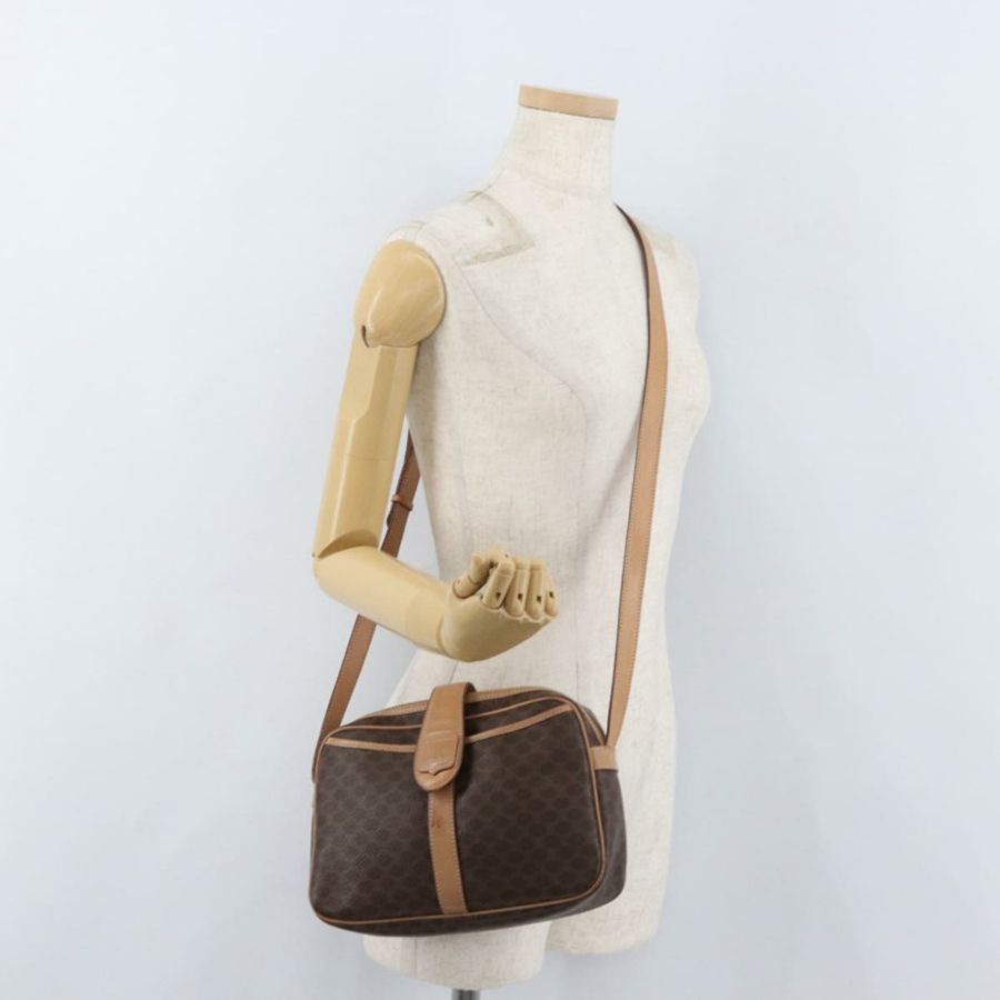 【日本直送】CELINE Macadam帆布肩背包 PVC皮革 棕色 金色 正品 181476A-24
