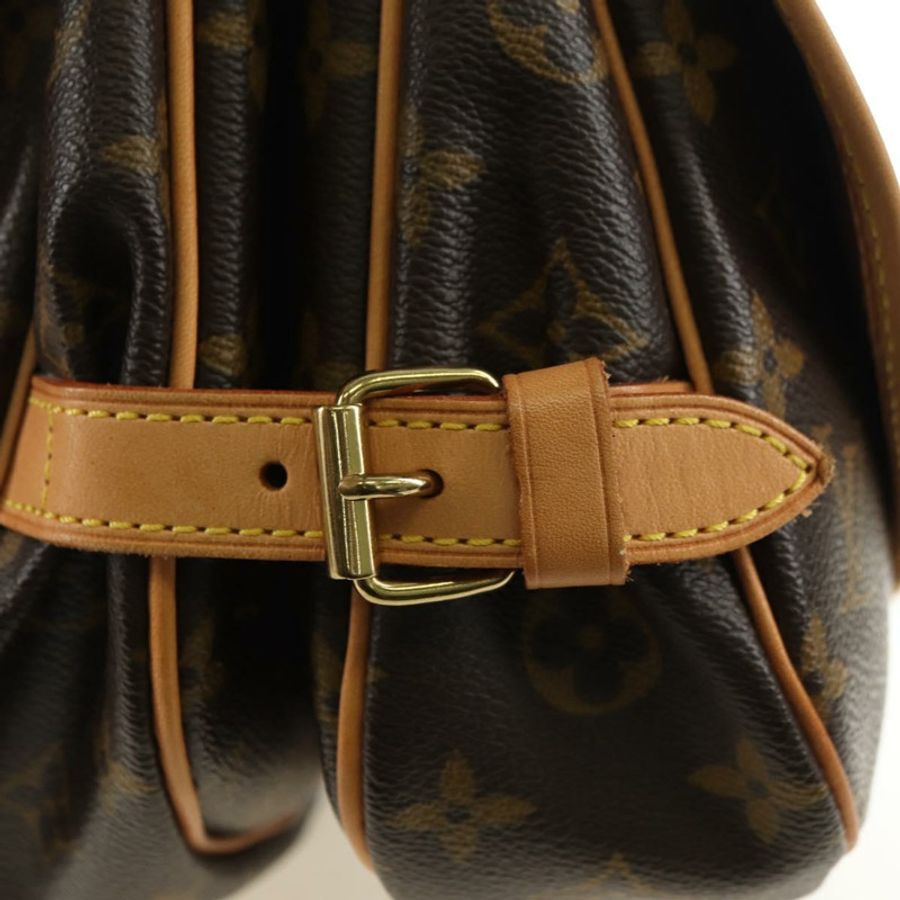【日本直送】路易威登 Monogram Saumur 30 肩背包 M42256 LV Auth am11667V-18