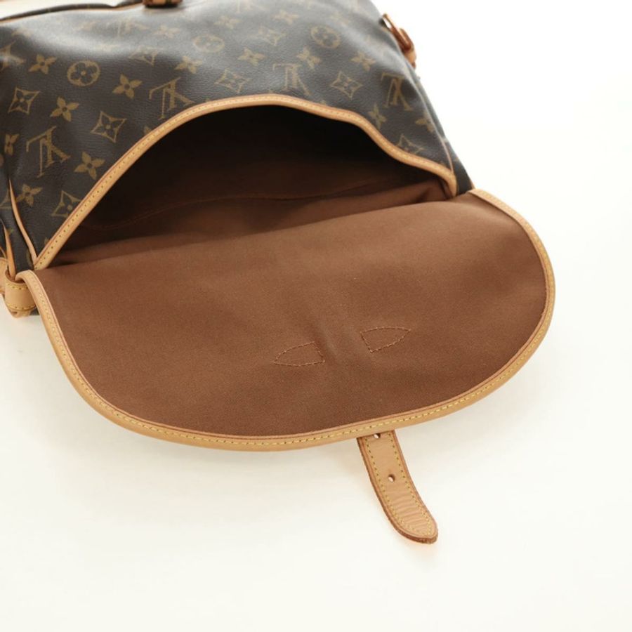 【日本直送】路易威登 Monogram Saumur 30 肩背包 M42256 LV Auth am11667V-29