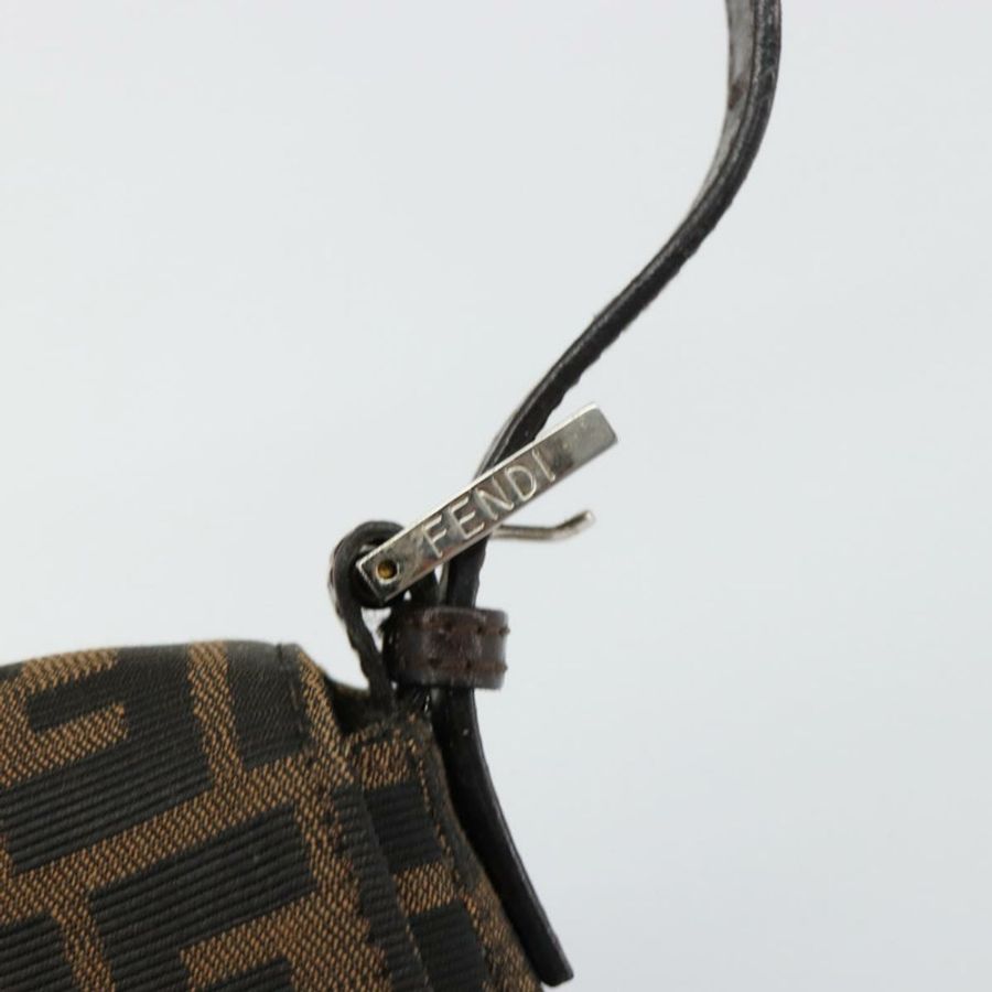 【日本直送】FENDI Zucca帆布Mamma Baguette單肩包 黑色棕色 正品 178866SAM-8