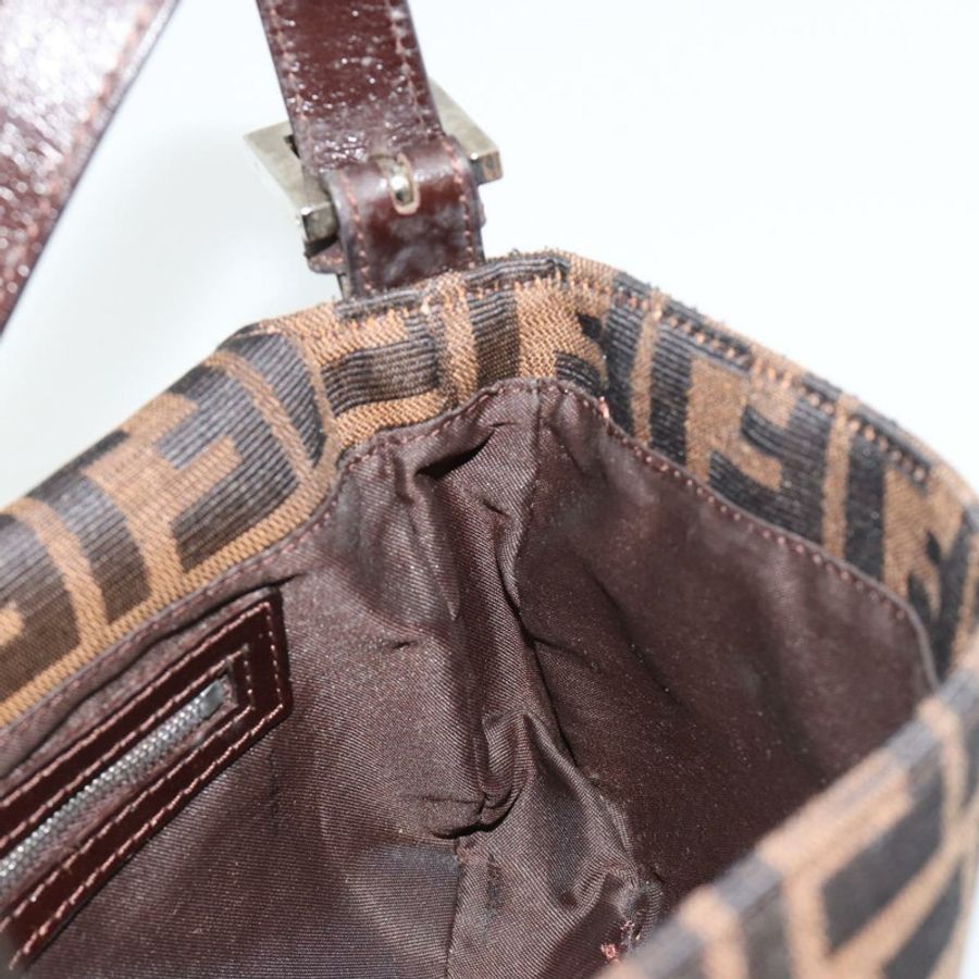 【日本直送】FENDI Zucca帆布Mamma Baguette單肩包 黑色棕色 正品 178866SAM-21