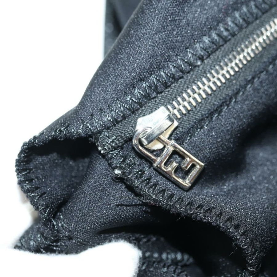 【日本直送】FENDI Mamma Baguette 單肩包 棉質 黑色 銀色 正品 182029SAM-22