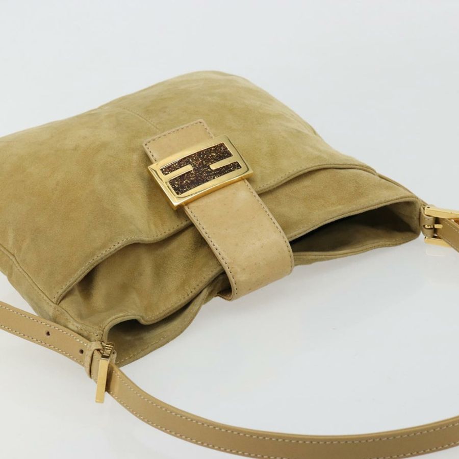 【日本直送】FENDI Mamma Baguette 肩背包 麂皮 米色 金色 正品 182030V-5