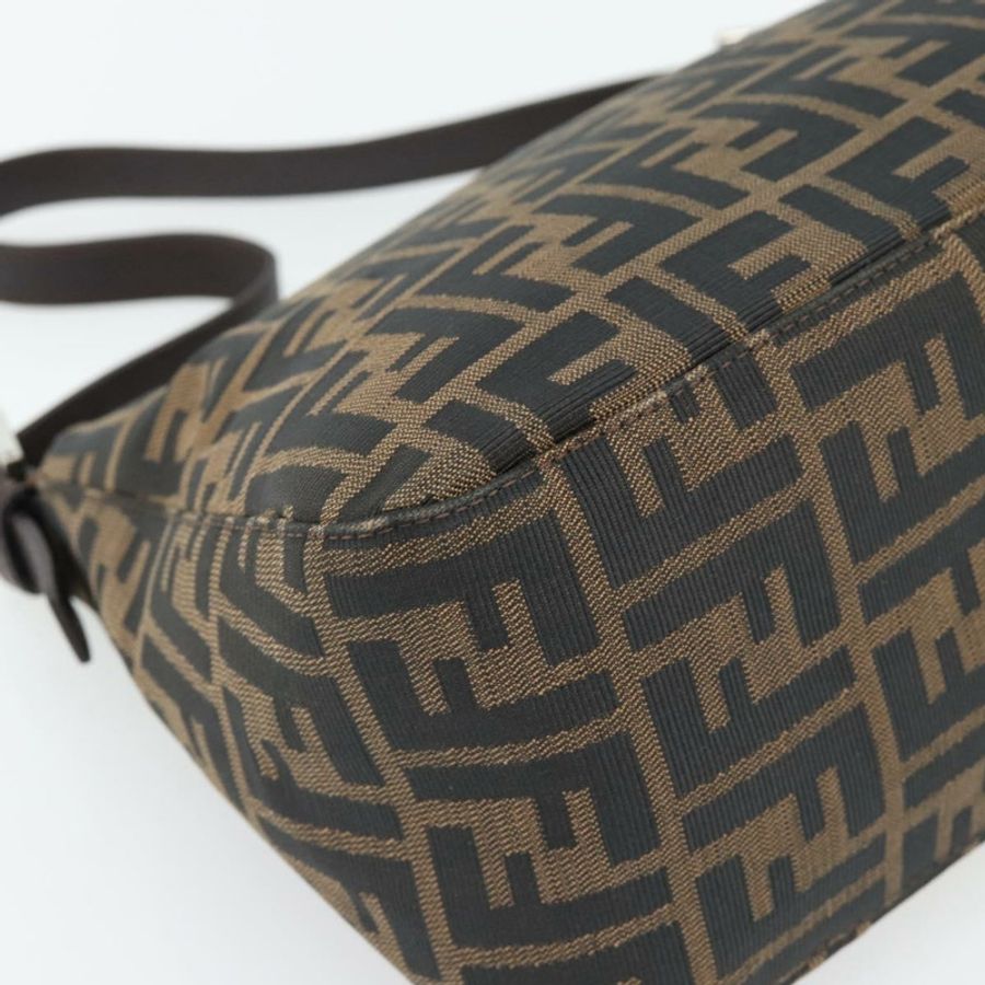 【日本直送】FENDI Zucca帆布Mamma Baguette單肩包 黑色棕色 正品 181898V-16