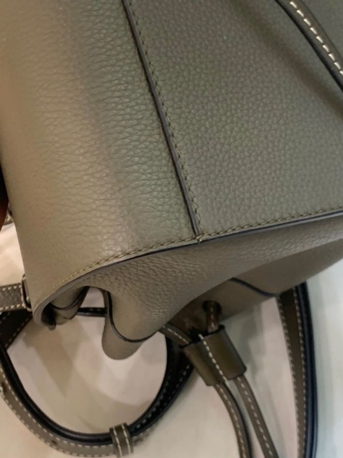 羅意威 loewe橄欖綠 牛皮 mini 吊床包-6