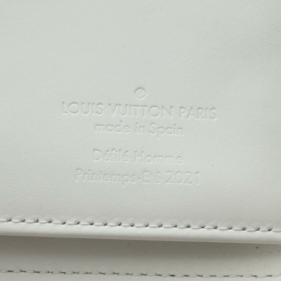 【日本直送】路易威登 Taurillon Zippy 錢包 直式款式 LV Friend M80337 LV Auth 182719M-22