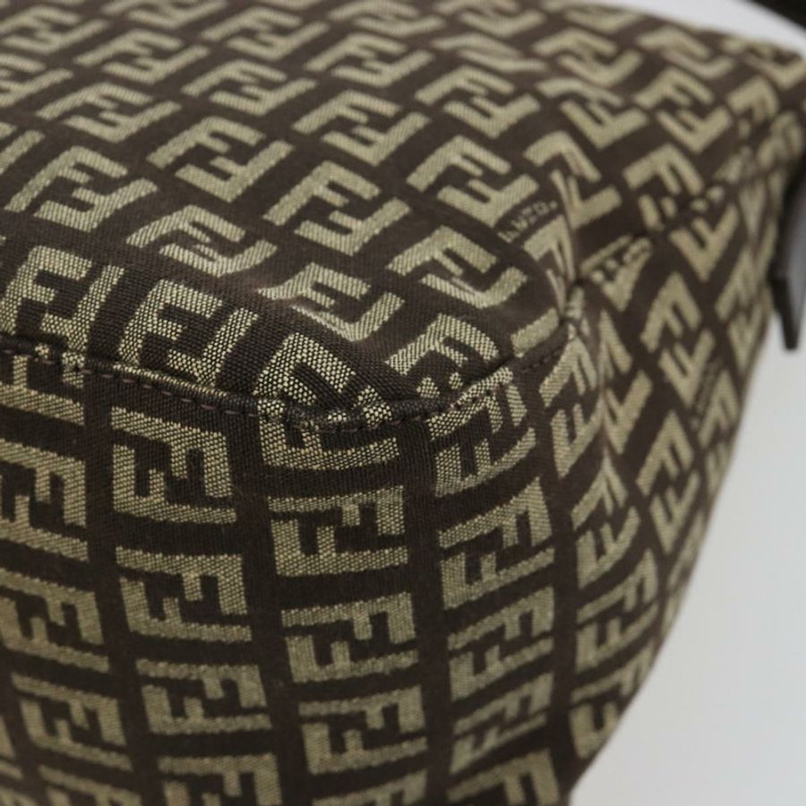 【日本直送】FENDI Zucchino帆布Mamma Baguette單肩包 銀棕色 正品 182652SAM-16