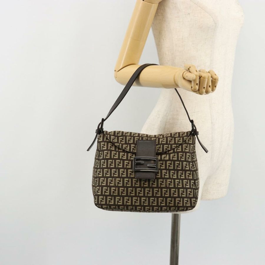 【日本直送】FENDI Zucchino帆布Mamma Baguette單肩包 銀棕色 正品 182652SAM-24