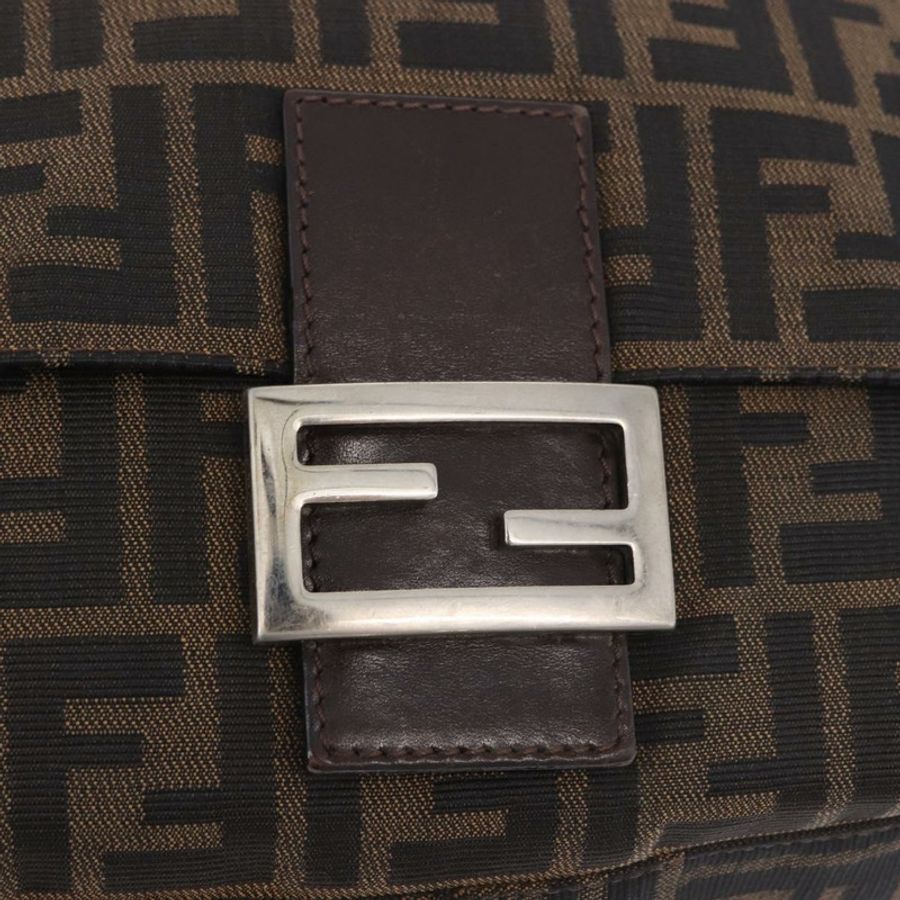 【日本直送】FENDI Zucca帆布Mamma Baguette單肩包 黑色棕色 正品 am11778V-17