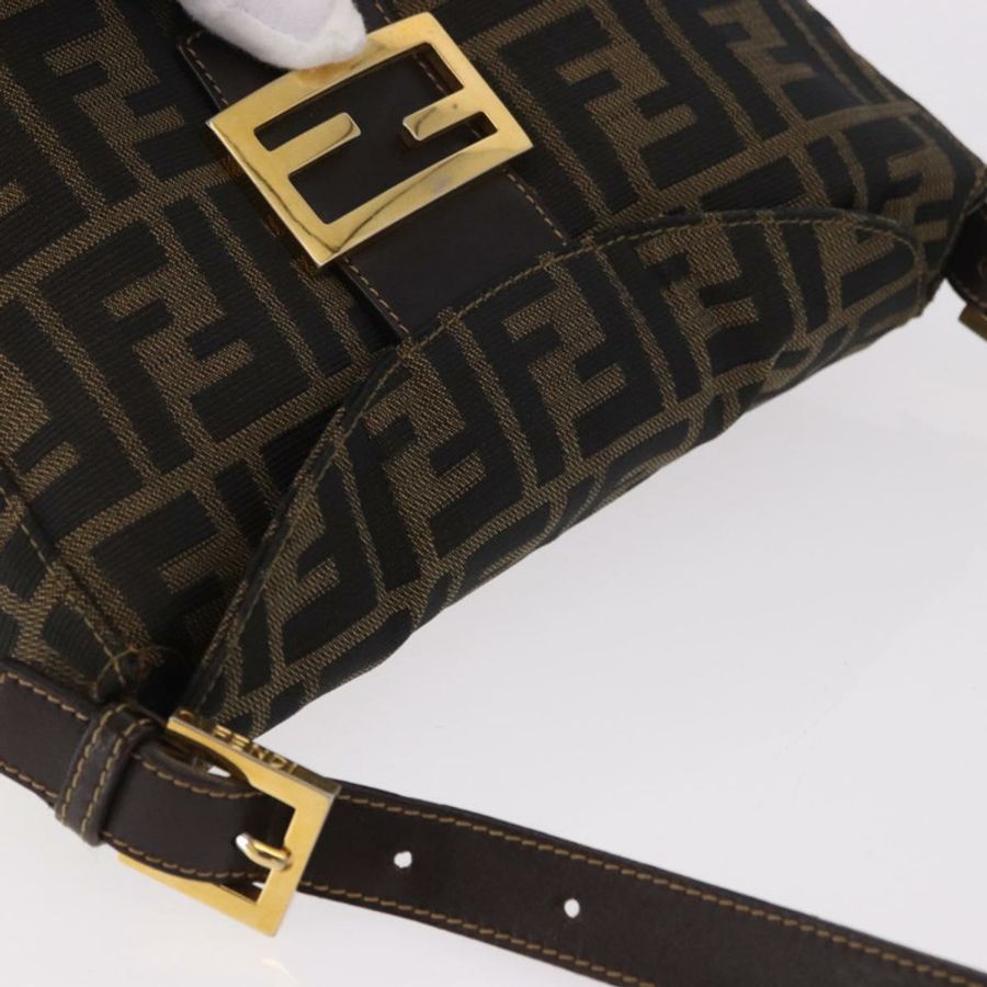【日本直送】FENDI Zucca帆布Mamma Baguette單肩包 黑色 棕色 金色 正品 am11782V-5