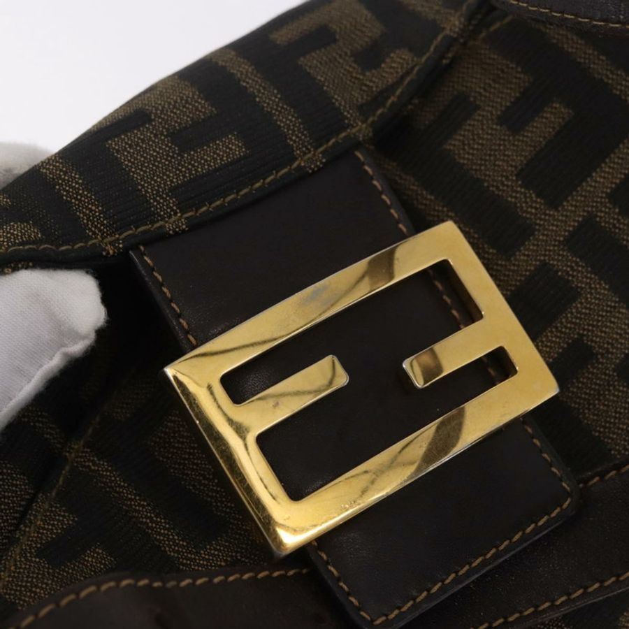 【日本直送】FENDI Zucca帆布Mamma Baguette單肩包 黑色 棕色 金色 正品 am11782V-9
