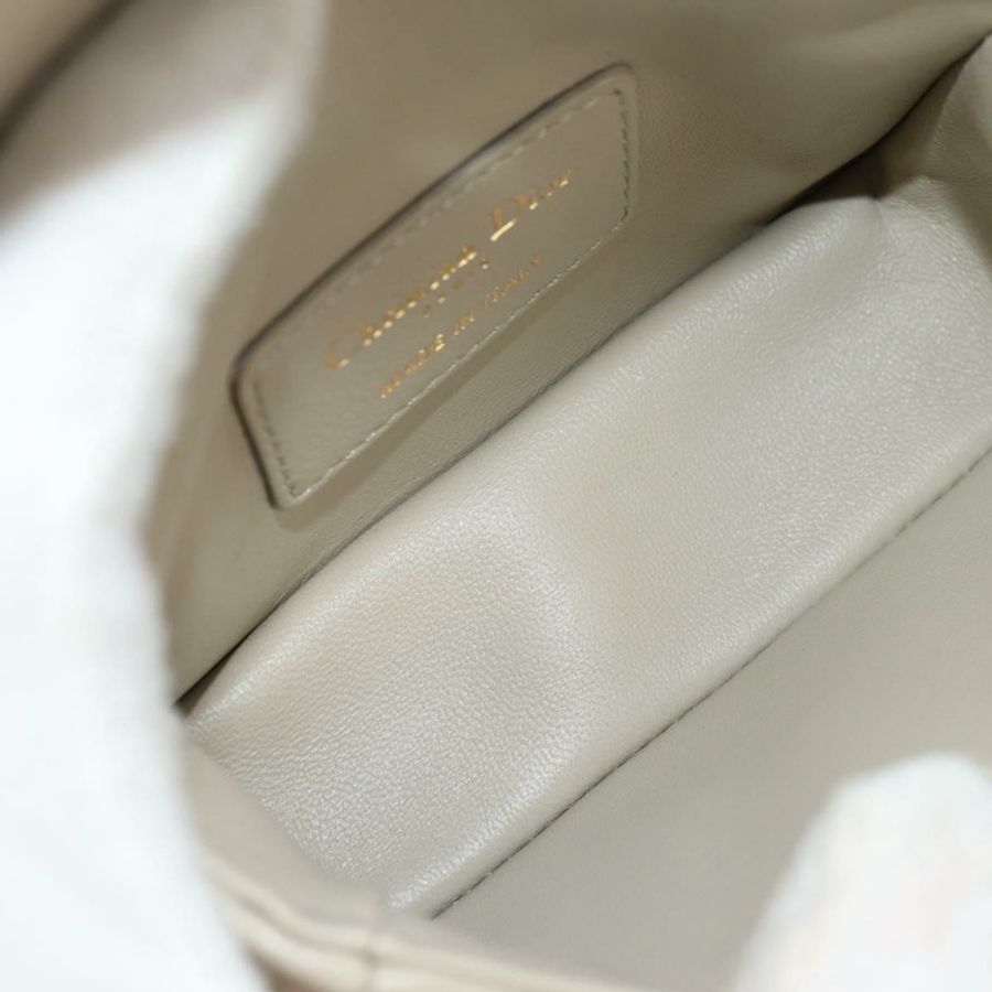 【日本直送】Christian Dior Caro Micro Chain Canage 羊皮米色金色鏈條包,正品 182573SAM-9