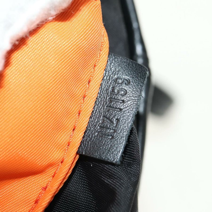 【日本直送】路易威登 Monogram Shadow Chalk Nanobag 手袋 黑色 M44628 LV 正品 182934SM-10