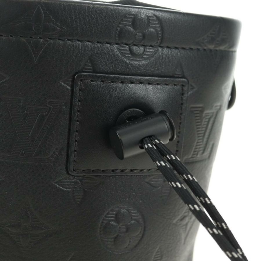 【日本直送】路易威登 Monogram Shadow Chalk Nanobag 手袋 黑色 M44628 LV 正品 182934SM-18