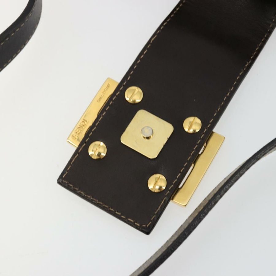 【日本直送】FENDI Zucca帆布Mamma Baguette單肩包 黑色棕色 正品 183649SAV-9