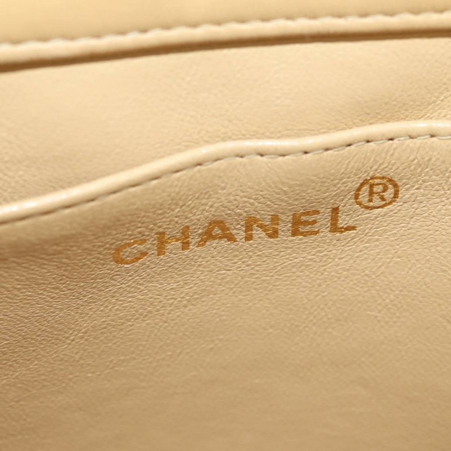 【日本直送】香奈兒 (CHANEL) 鏈條肩背包,羊皮,米色,金色 CC 標誌,正品編號 182904SAV-19