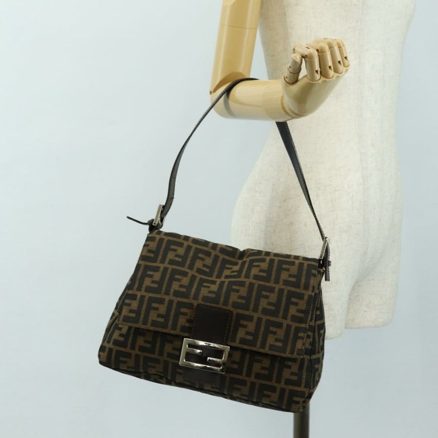 【日本直送】FENDI Zucca帆布Mamma Baguette單肩包 黑色棕色 正品 182589V-25