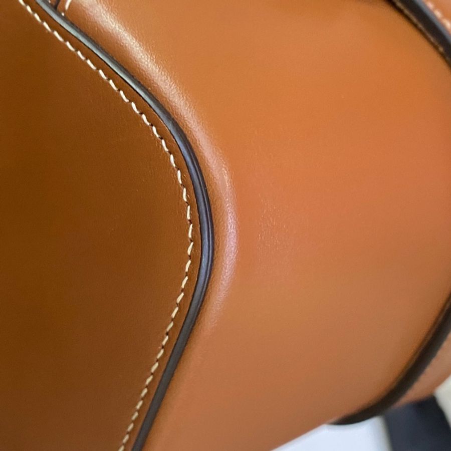 Celine 賽琳 焦糖色 mini 盒子小廢包-17