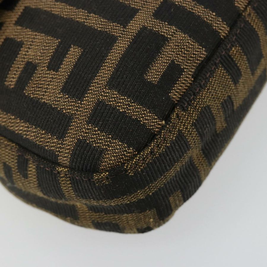 【日本直送】FENDI Zucca帆布Mamma Baguette單肩包 黑色 棕色 銀色 正品 183768SAV-14