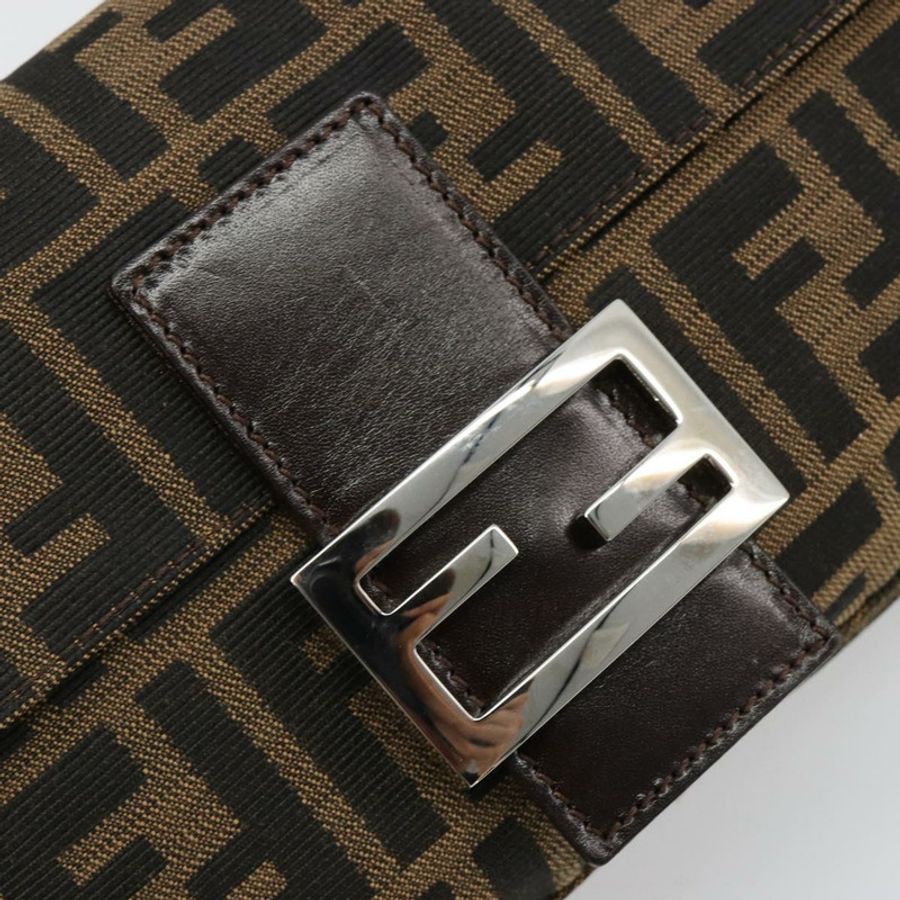 【日本直送】FENDI Zucca帆布Mamma Baguette單肩包 黑色 棕色 銀色 正品 183768SAV-17