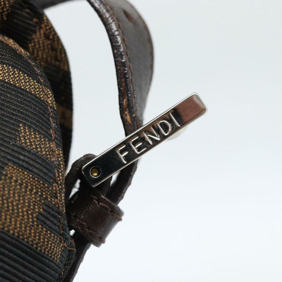 【日本直送】FENDI Zucca帆布Mamma Baguette單肩包,黑色、棕色、銀色,正品,貨號183887SAM-8