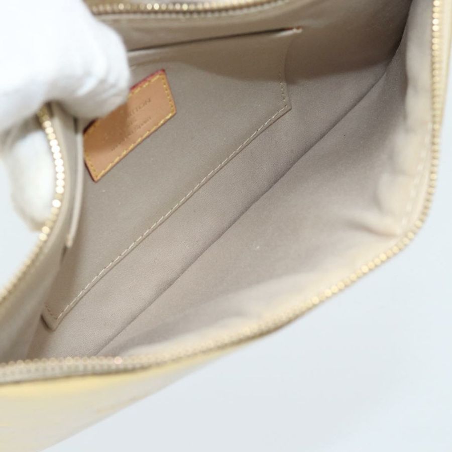 【日本直送】路易威登 Monogram Miroir Pochette Plat 手拿包金色 M95278 正品 183739V-9