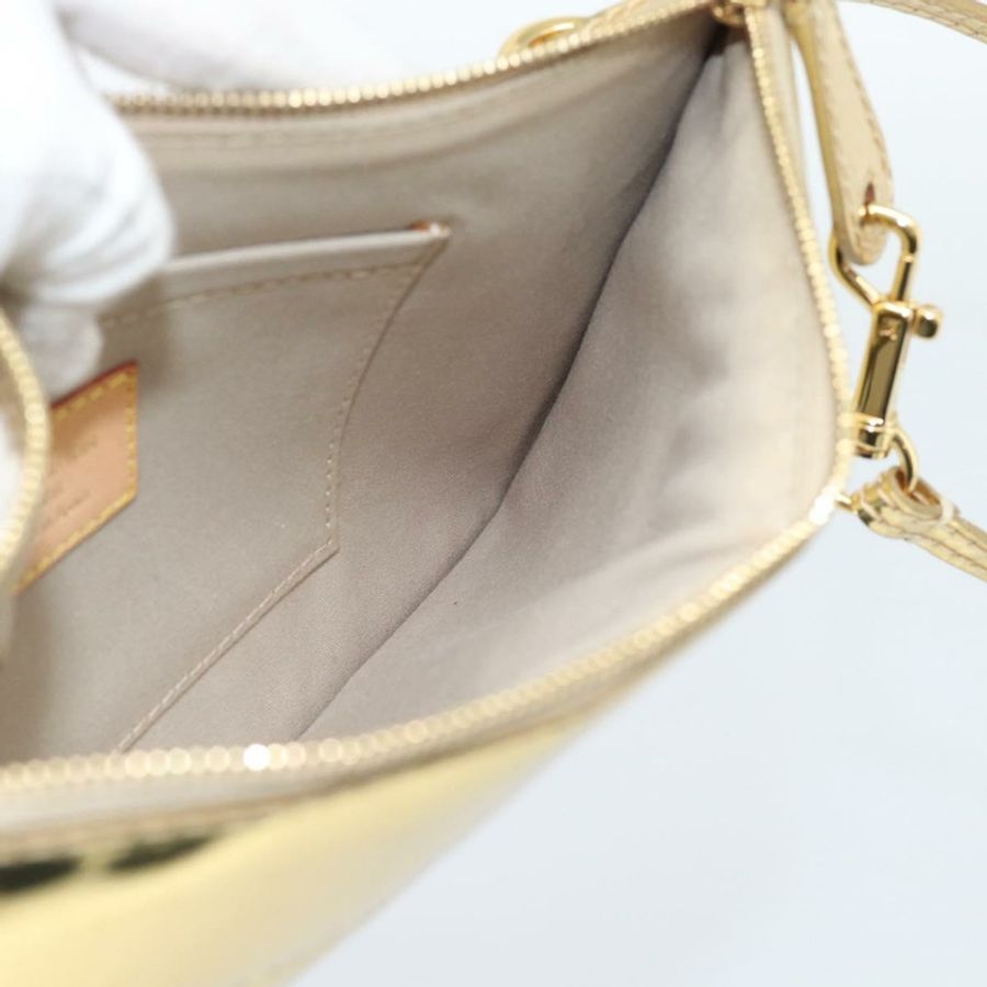 【日本直送】路易威登 Monogram Miroir Pochette Plat 手拿包金色 M95278 正品 183739V-19