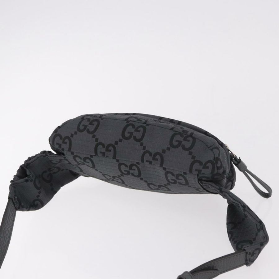 【日本直送】GUCCI GG帆布腰包 灰色/銀色 767934 正品 183092M-5